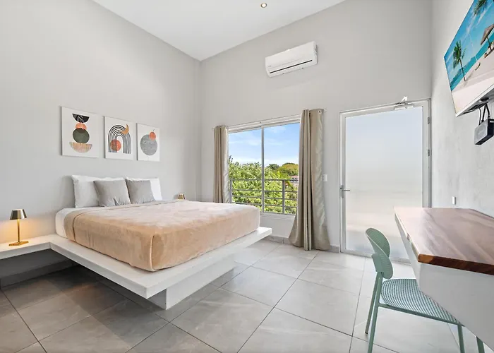 Hotel La Ramona Charming 4*