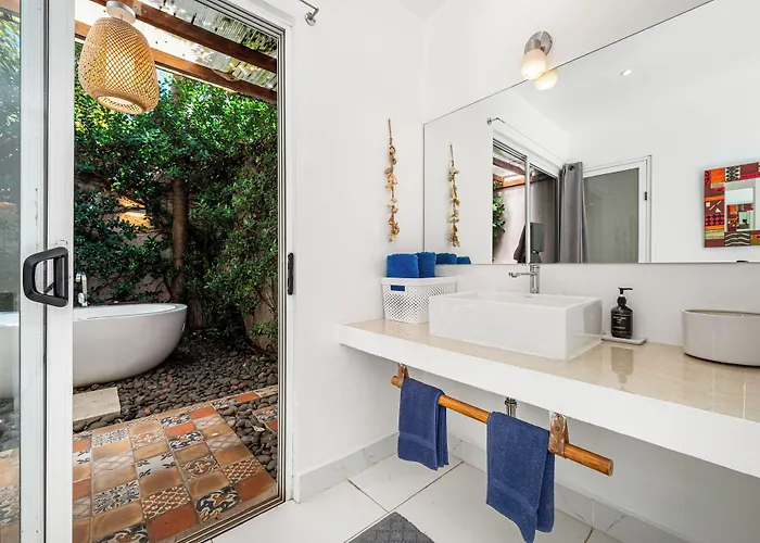 Hotel La Ramona Charming
